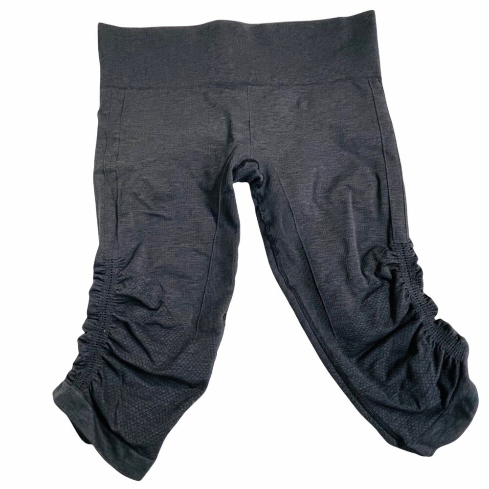 Lululemon In the Flow Crop Capri Leggings Grey Ruched Size 10